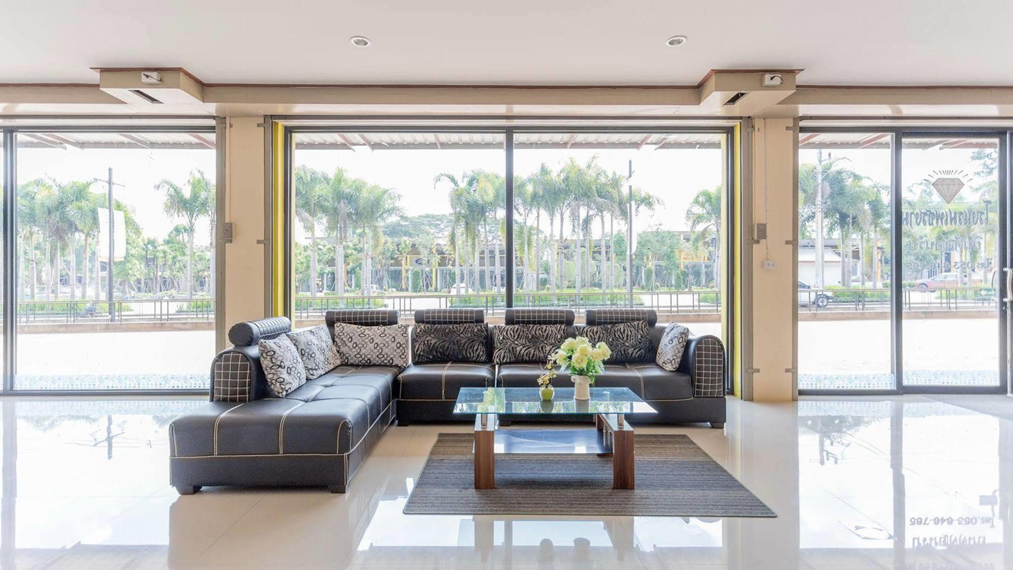 Phet Ngam hotel Mae Sai Buitenkant foto