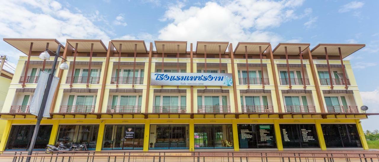 Phet Ngam hotel Mae Sai Buitenkant foto